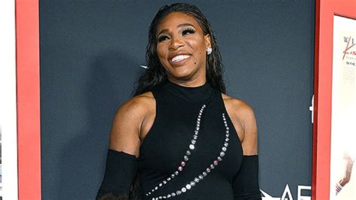 Serena Williams’ Baby Bump In Red Dress With Daughter Olympia: Photos – Hollywood Life
