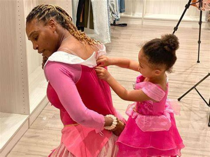 Serena Williams & Daughter, 2, Rock Matching Princess Dresses While Singing & Dancing To Disney Tune