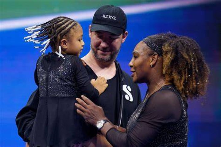 Serena Williams’ Daughter Olympia, 3, Laughs As She Watches Shakira Dance With Her Doll Qai Qai