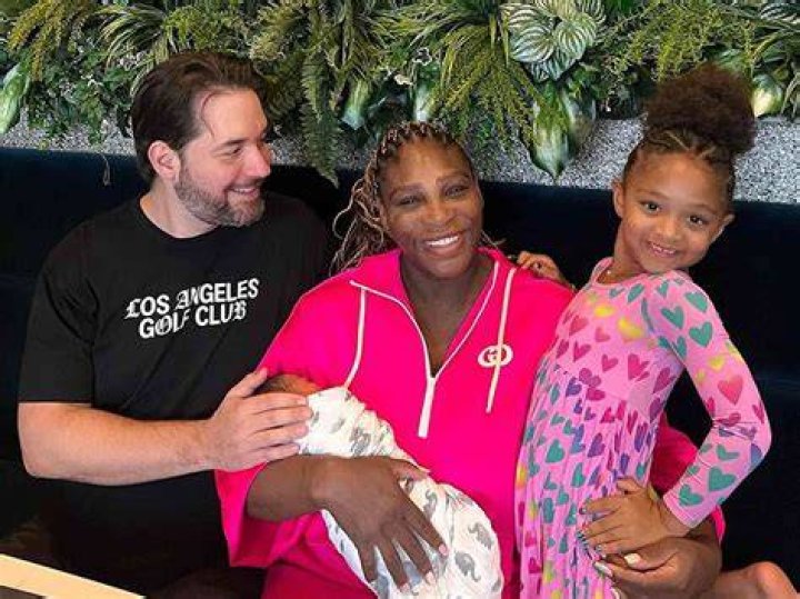Serena Williams & Daughter Olympia, 3, Wear Matching Hot Pink Bathing Suits, Looking Ready For Summer