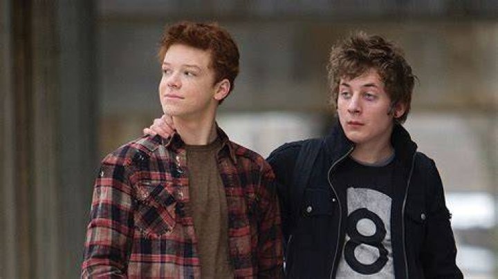 ‘Shameless’ Season 9 — Photos Of Jeremy Allen White & More – Hollywood Life