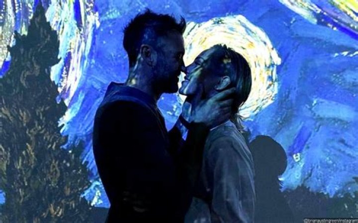 Sharna Burgess Kisses Brian Austin Green & Gushes Over How ‘Proud’ She Is Of Him For ‘DWTS’ Debut