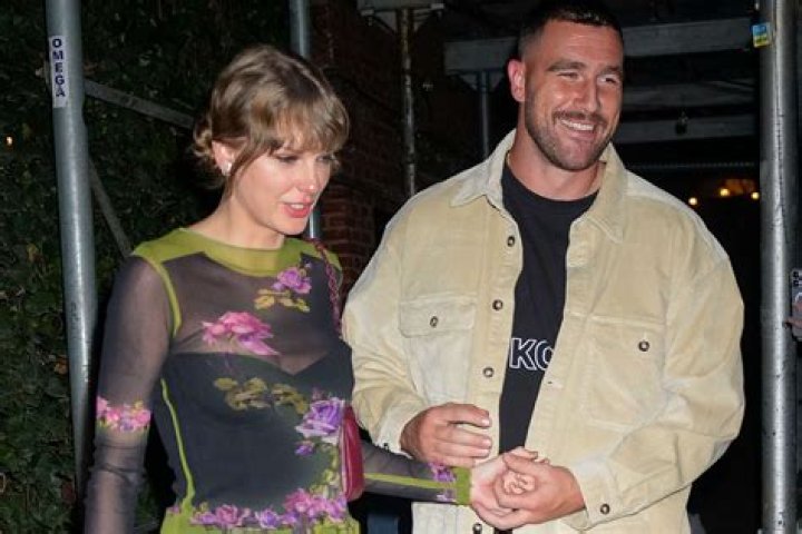 She’s ‘Fed Up’ With His Taylor Swift Talk – Hollywood Life