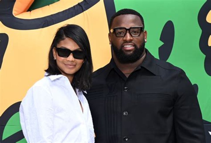She Welcomes A Girl With Davon Godchaux – Hollywood Life