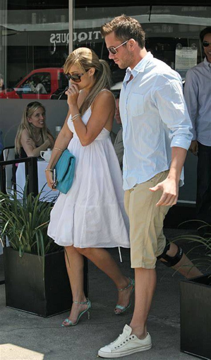 ‘Shut Up’ – Hollywood Life