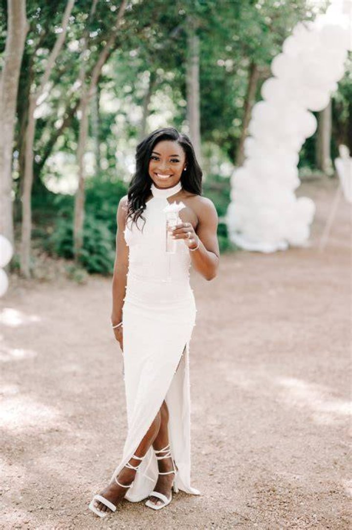 Simone Biles Rocks White Halter Gown At Bridal Shower: Photos – Hollywood Life