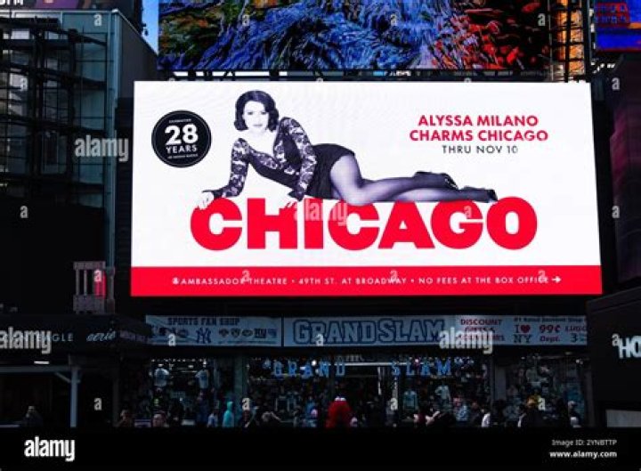 Singer Goes Nude For NYC Billboard – Hollywood Life