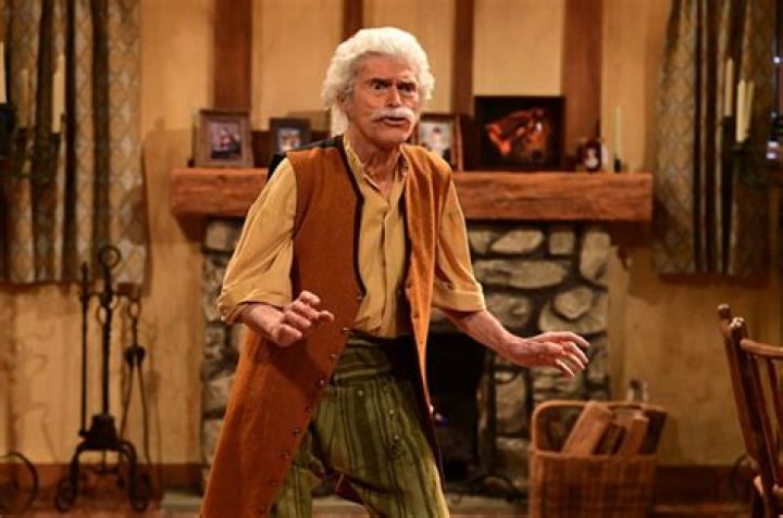 ‘SNL’: Willem Dafoe In ‘Beauty & The Beast’ Sketch: Video – Hollywood Life