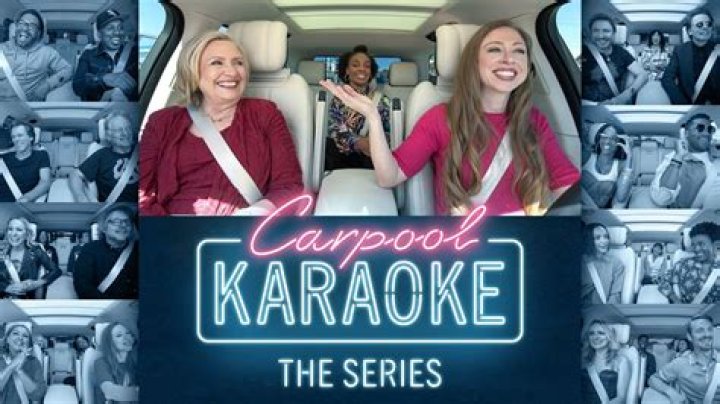Sophie Turner & Maisie Williams Belt Out Justin Bieber In Hilarious New ‘Carpool Karaoke’