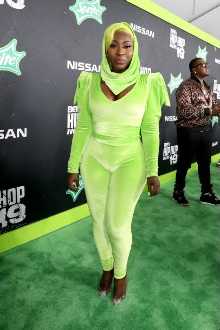 Spice Denies Rolling Eyes At Megan Thee Stallion At BET Hip Hop Awards – Hollywood Life