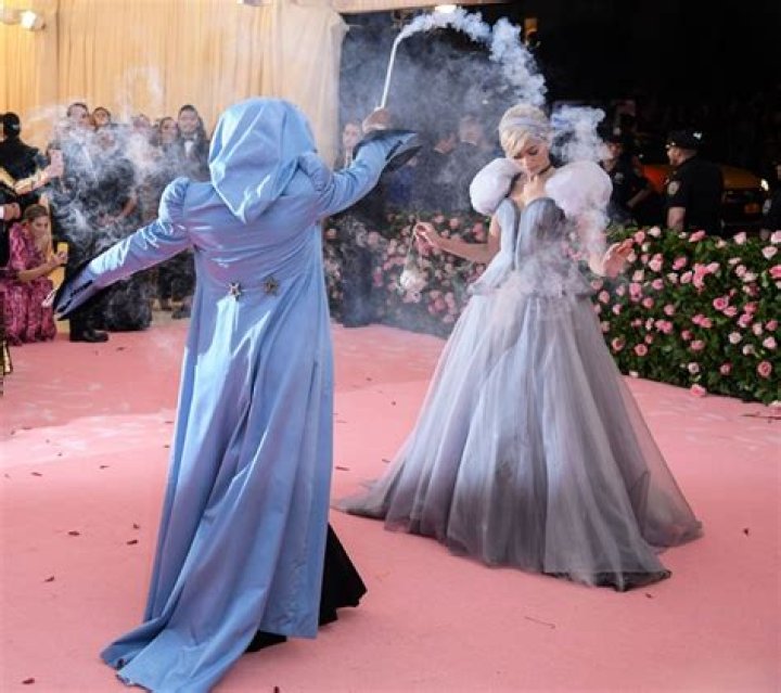Stars Dressed As Disney Characters At 2019 Met Gala — Pics