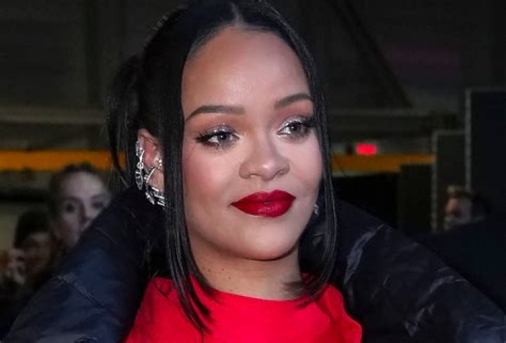 Stars Wearing Red Lipstick: Photos – Hollywood Life