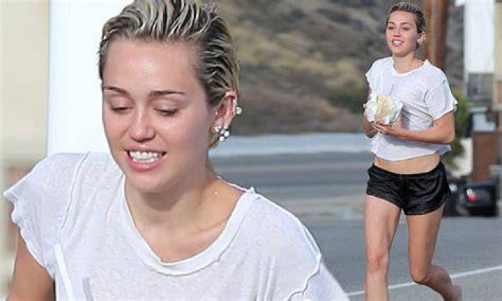 Stars Without Shoes Or In Sneakers — Pics – Hollywood Life