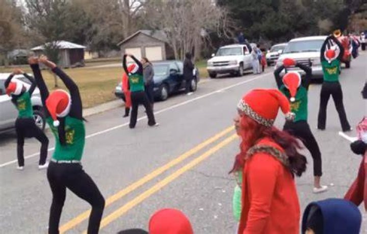 Students Twerk During Louisiana Christmas Parade: Watch Video