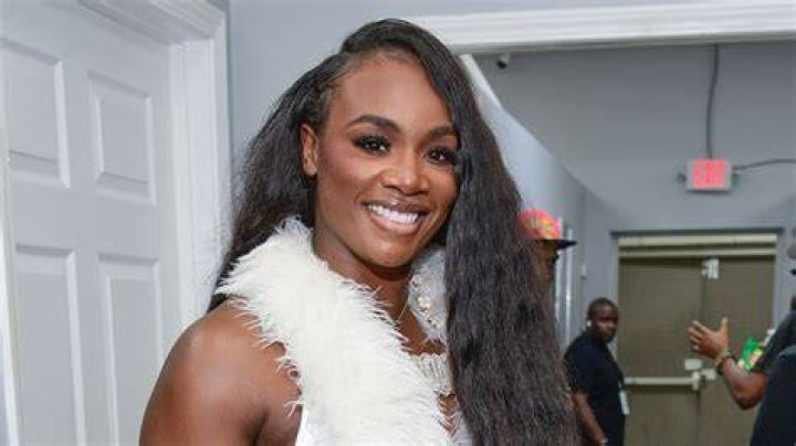 T.I. Bans Bernice Burgos From Music Video Appearances For Other Rappers – Hollywood Life