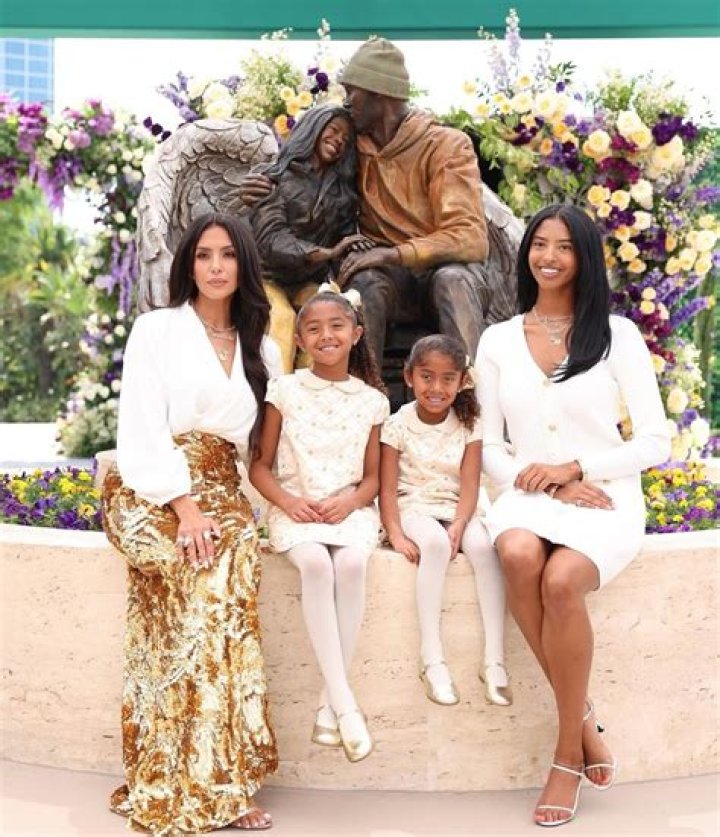 T.I. Gives Love To His Family After Kobe & Gianna Bryant’s Death: ‘Couldn’t Imagine Living Without You’
