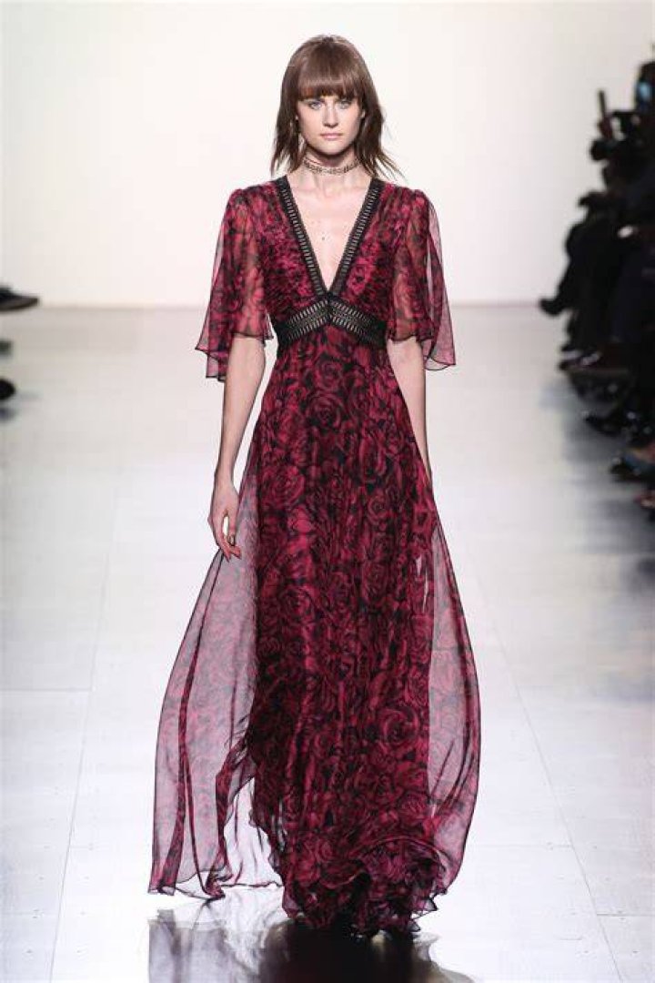 Tadashi Shoji Fashion Week Pics — NYFW: Spring 2017 Collection