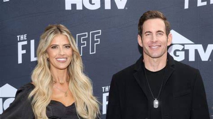 Tarek El Moussa Bio – Hollywood Life