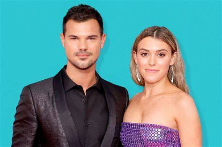 Taylor Lautner Engaged To Tay Dome: Photos – Hollywood Life