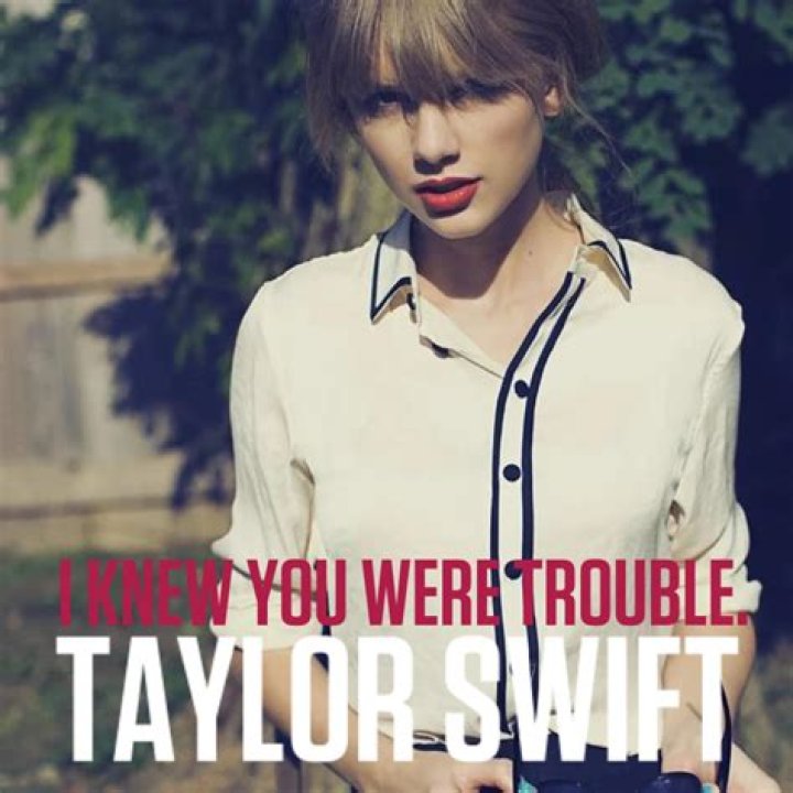 Taylor Swift Reveals Song Meaning — ‘I Knew You Were Trouble’ Is About Harry Styles – Hollywood Life