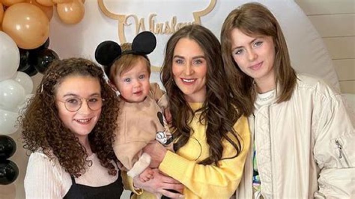 ‘Teen Mom 2’ Star Leah Messer’s 3 Daughters Look So Grown Up In New Vacation Pics