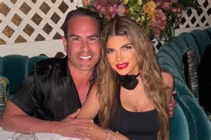 Teresa Giudice Says She’s Taking Things ‘Slow’ With New BF Luis Ruelas In 1st Interview About Romance