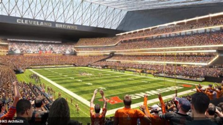 The Browns Celebrate In Their New Homes – Hollywood Life