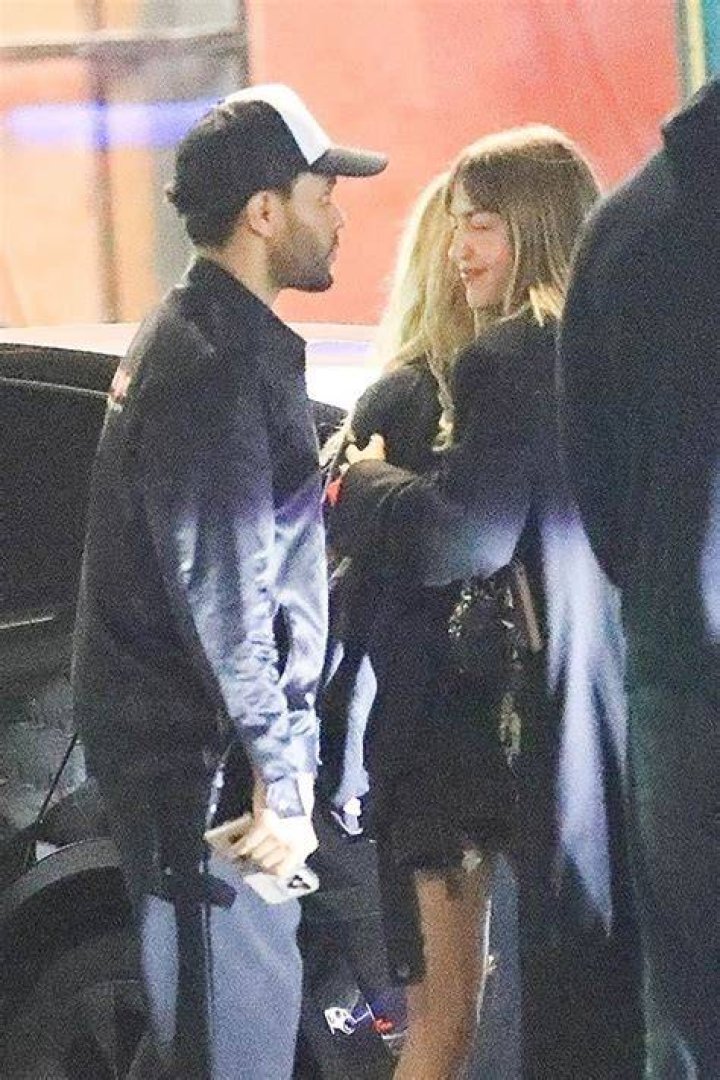 The Weeknd & GF Simi Khadra Spotted On Rare Outing: Photos – Hollywood Life