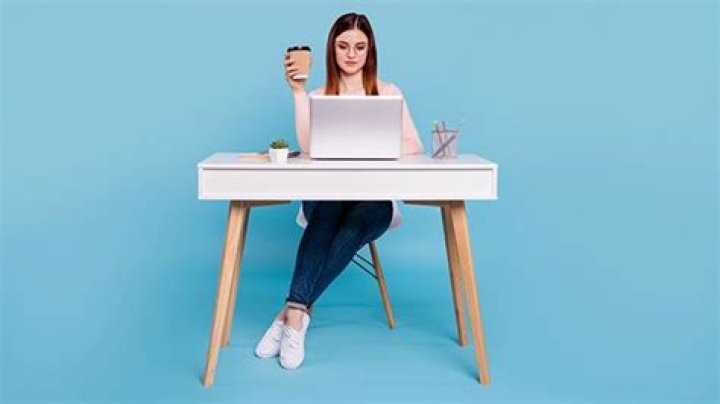 This Mobile Desk Is Still Available Despite The Desk Shortage & It’s A Steal At $34
