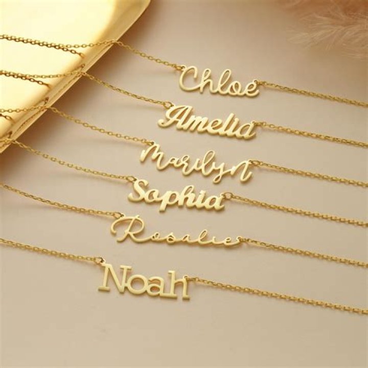 This Personalized Gold Necklace is the Perfect Gift for a Loved One for Valentine’s Day