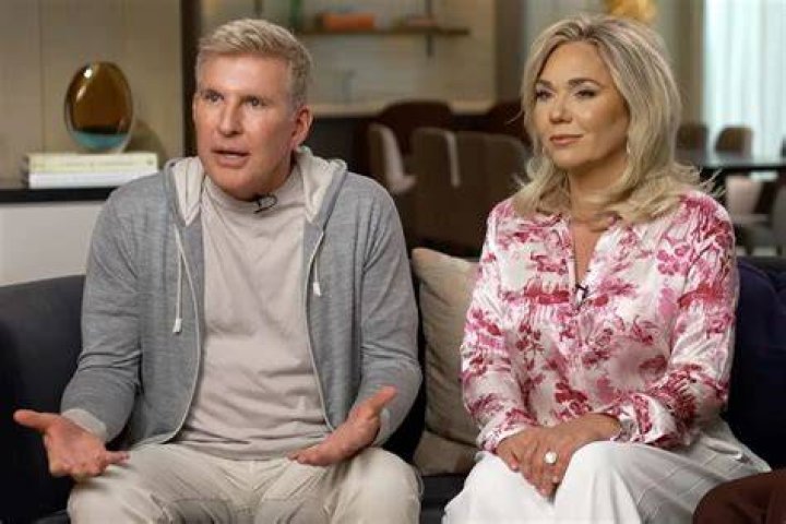 Todd & Julie Chrisley Reveal Friends Reaction To Tax Fraud Verdict – Hollywood Life