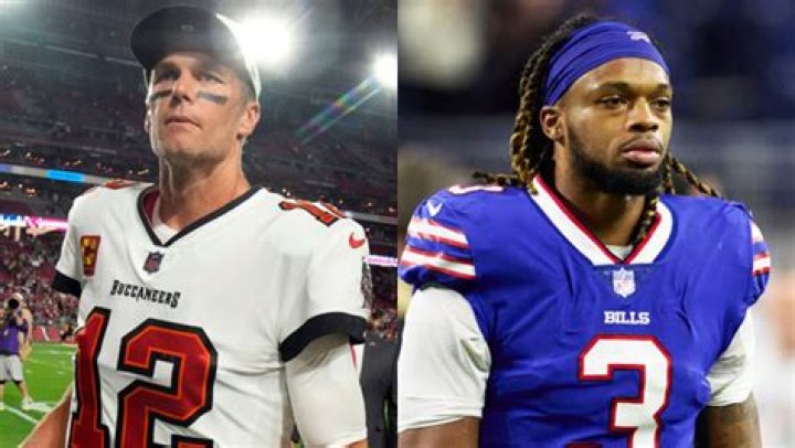 Tom Brady’s Reaction To Damar Hamlin Collapse: ‘Praying’ – Hollywood Life