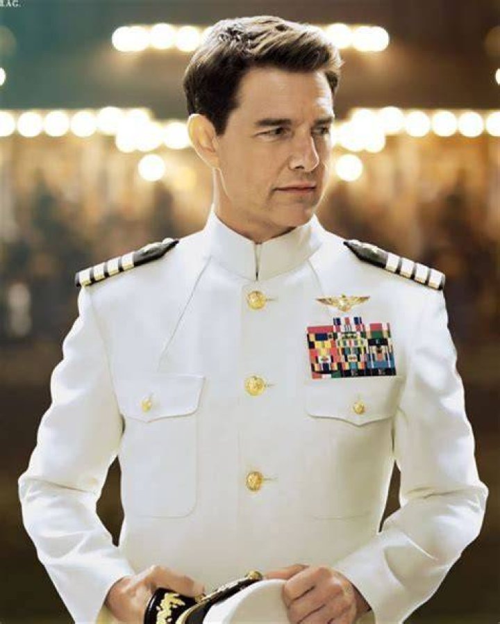 Tom Cruise Posts First Photo From ‘Top Gun 2’ & We ‘Feel The Need’ To Freak Out