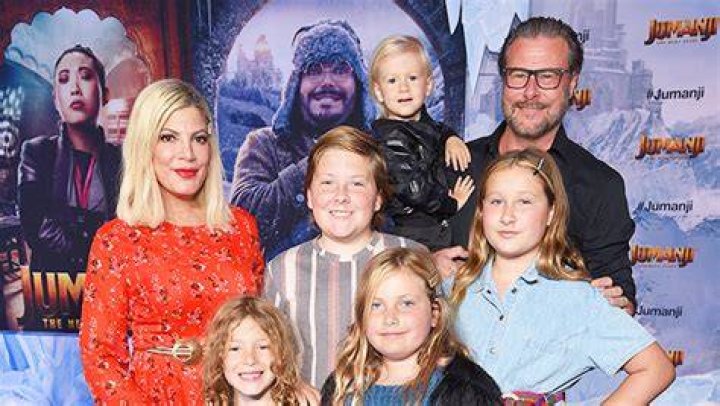Tori Spelling Defends Living At Cheap Motel With Kids After Split – Hollywood Life
