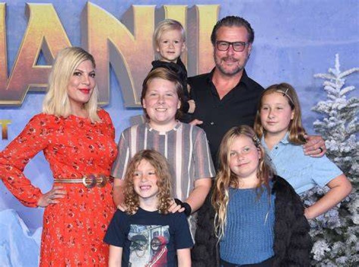 Tori Spelling Reportedly Settles Into $15k/Month Rental Home With Her Children Amid Dean McDermott Split