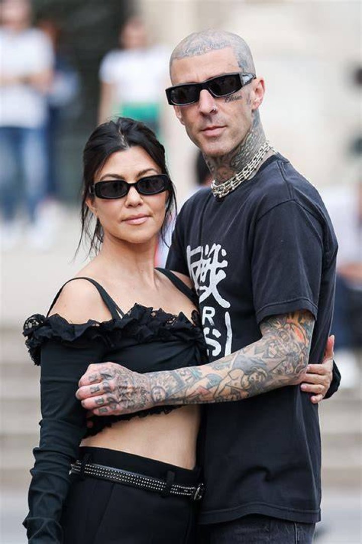 Travis Barker’s Wedding Speech To Kourtney Kardashian Revealed – Hollywood Life
