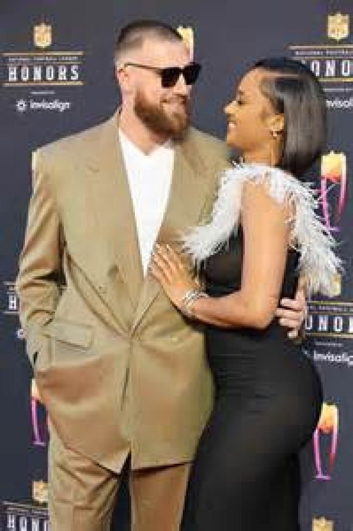 Travis Kelce’s Ex Kayla Nicole Slams Critics of Her Bikini Photos – Hollywood Life