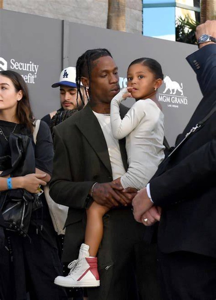 Travis Scott Dotes On Daughter Stormi, 3, As They Enjoy A Pumpkin Patch Together — Photo
