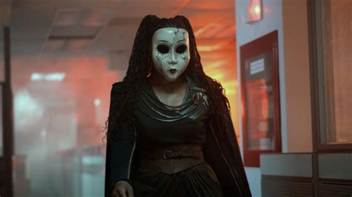 ‘Trinkets’ Season 2 First Look Photos Reveals New Faces & Creator Teases What’s Next