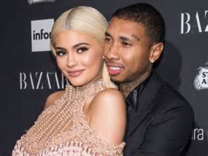 Tyga & Kylie Jenner’s Wedding On Hold After Penis Pic & Cheating Rumors? – Hollywood Life
