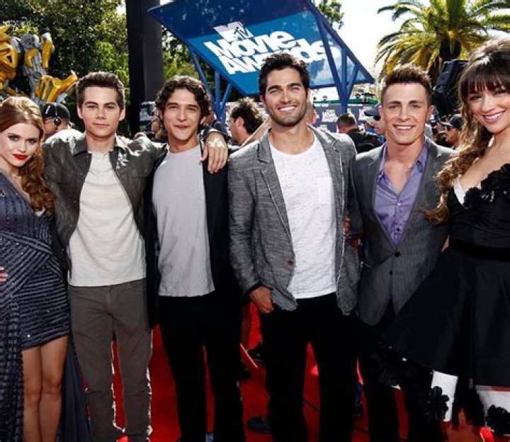 Tyler Posey Talks Dylan O’Brien Not Returning For ‘Teen Wolf’ Movie – Hollywood Life