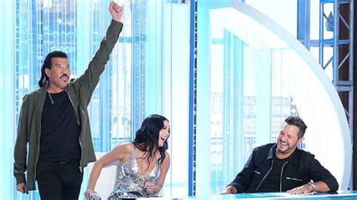 Tyson Venegas Gets First Platinum Ticket Of Season 21 – Hollywood Life