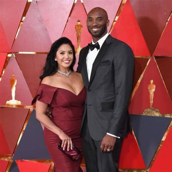 Vanessa Bryant Reveals Seeing Photos Of Beloved Kobe & Gianna Has Been ‘Really Hard’ In Message To Fans