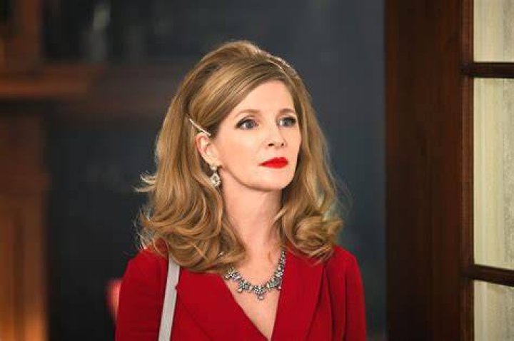 VC Andrews’ ‘Ruby’ — Photos Of The Lifetime Movie – Hollywood Life
