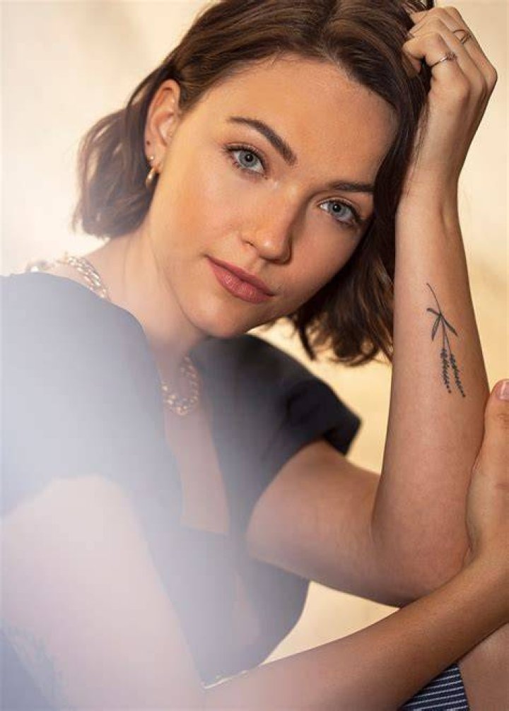 Violett Beane — Exclusive Portraits