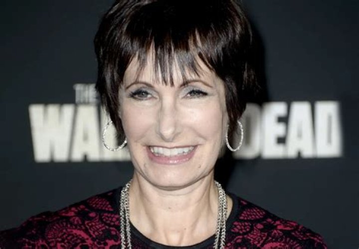 ‘Walking Dead’ Producer Gale Anne Hurd: ‘We Worked Hard To Get The Right To Vote — Use It, Nov. 6’