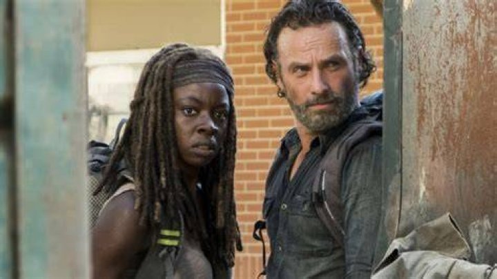 [WATCH] Rick & Michonne Have Sex On ‘The Walking Dead’ While Carol Is Missing – Hollywood Life