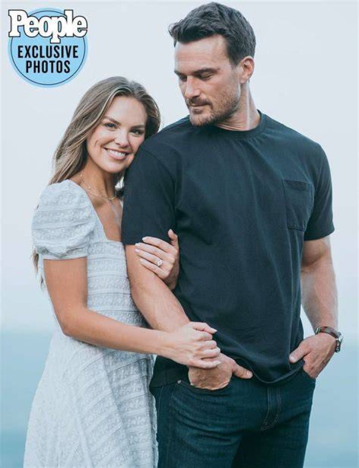 Who Is Adam Woolard? Facts About Hannah Brown’s Fiancé – Hollywood Life