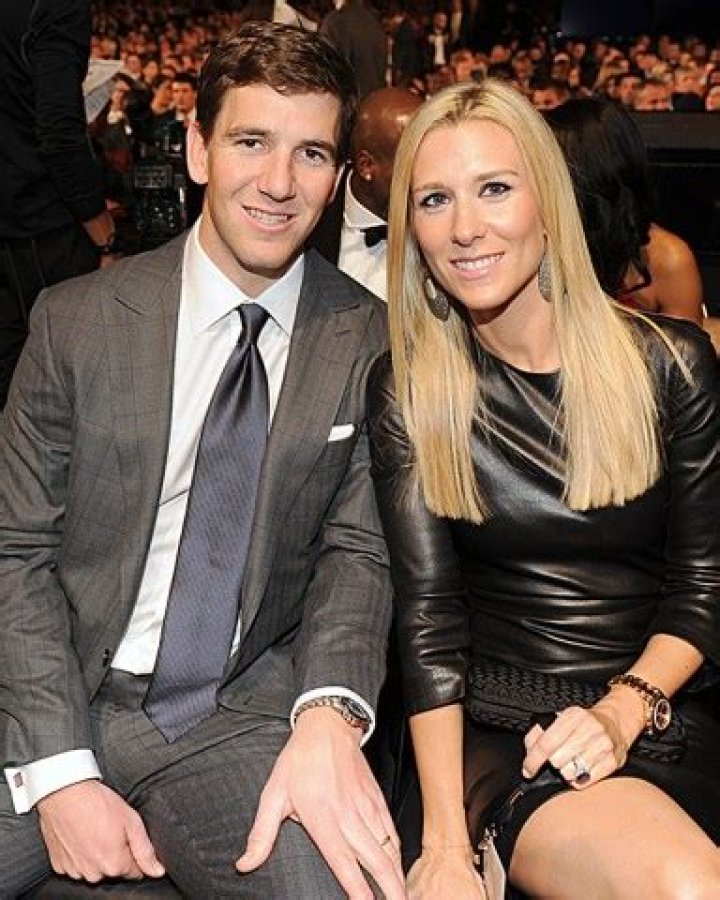 Who Is Arch Manning? 5 Things About Eli & Peyton’s Nephew – Hollywood Life