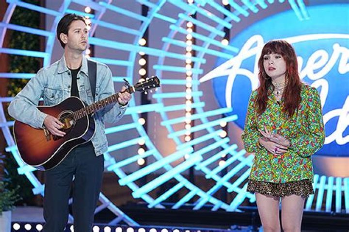 Who Is Ava Maybee? About Chad Smith’s Daughter On ‘American Idol’ – Hollywood Life
